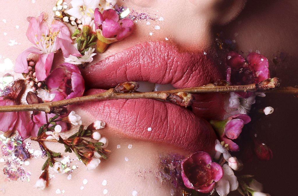 Miss Cassandra PEONY Lipstick Shanghai Suzy