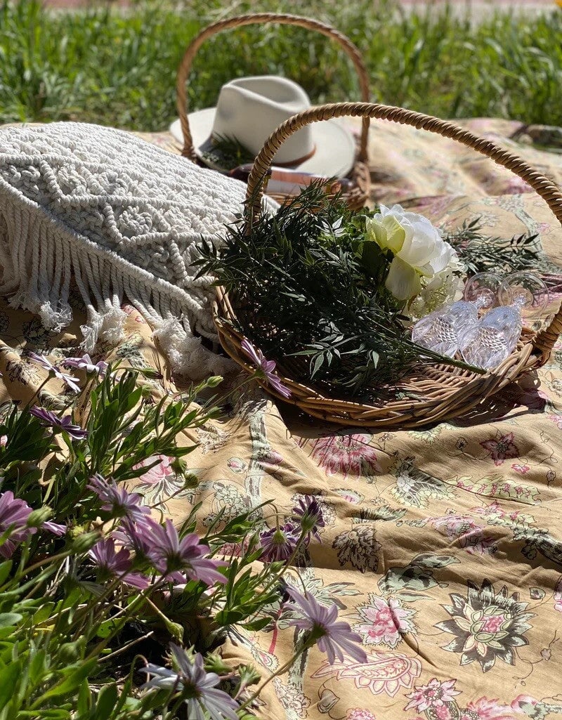 Garden Party Daisy Picnic Blanket – Amber Gold Homewares House Of Skye