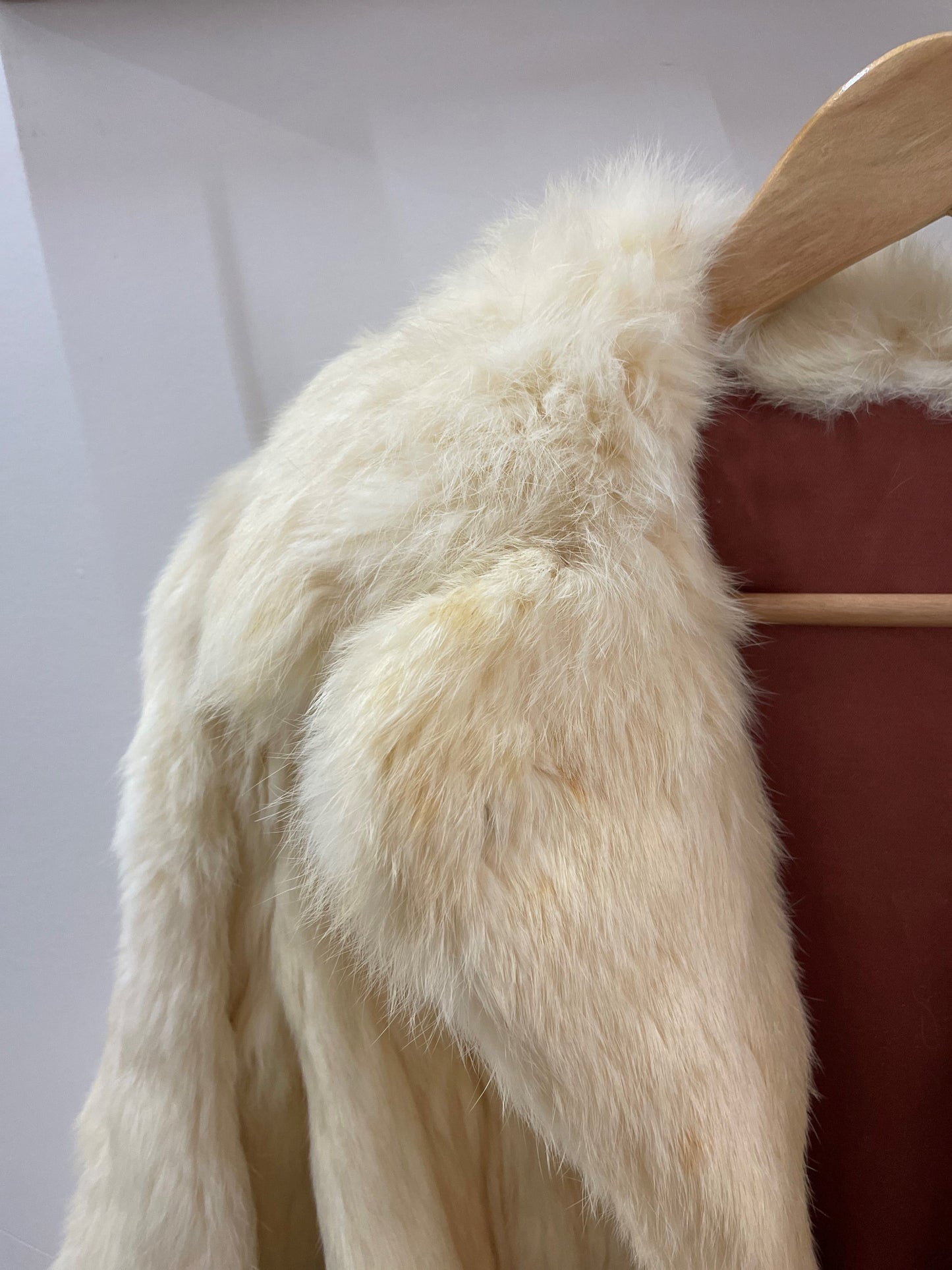 Luxury White Lapin Fur Coat with Leather Belt Vintage Vintage