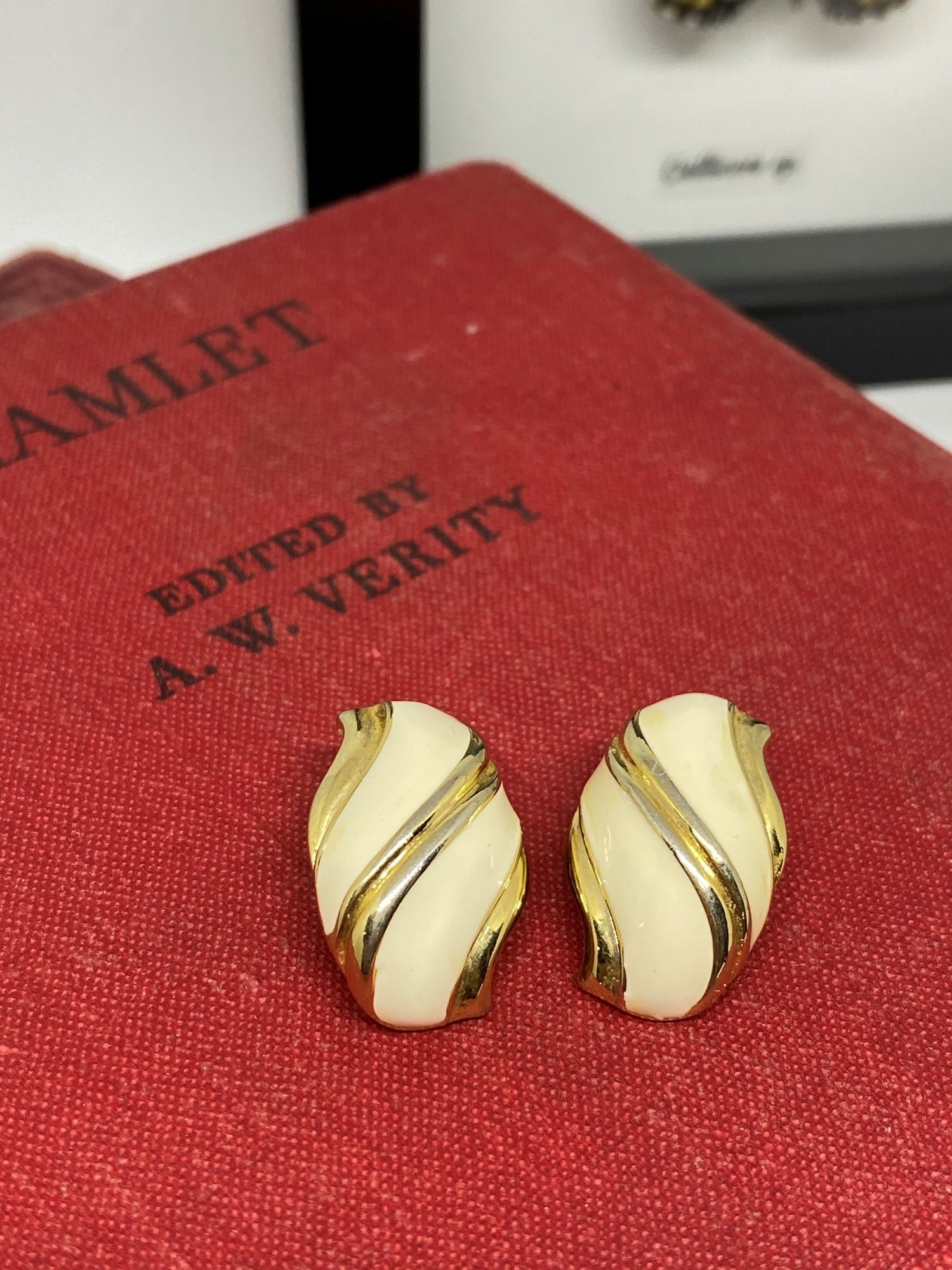 Enamel swirl earrings 2.5 cm Vintage Vintage 