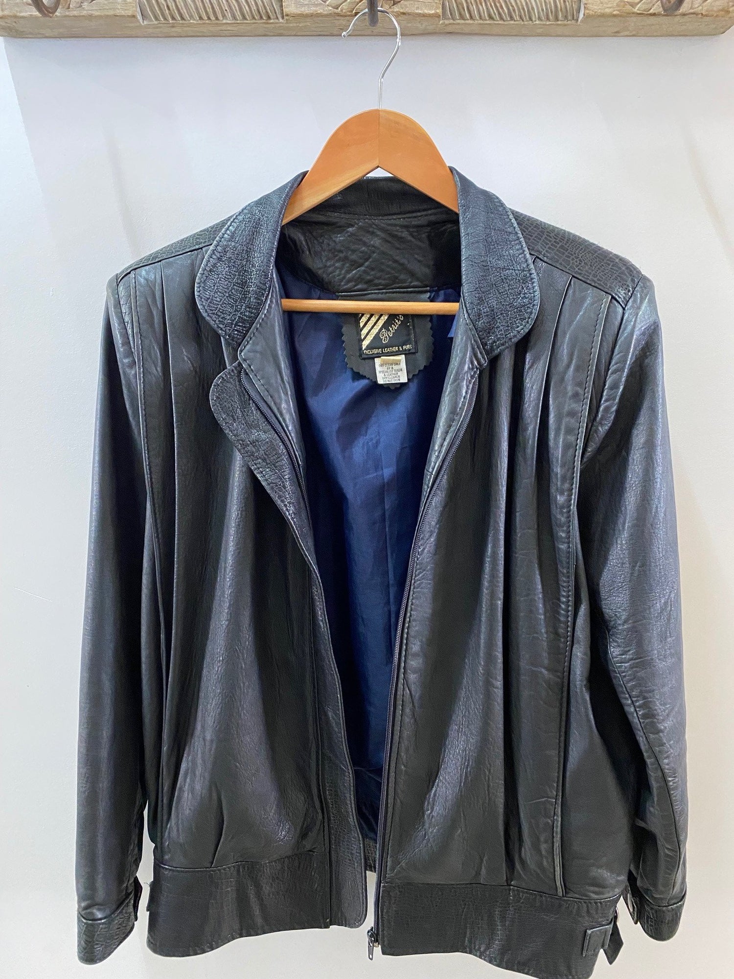 Petrit's 80s Leather Bomber Vintage Vintage 